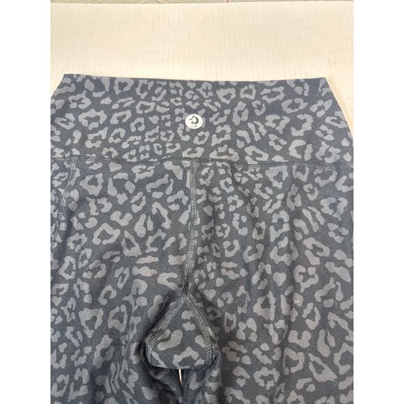 Scorpio Sol Women’s Leggings Pockets Animal Print High Waisted Size Small - Picture 4 of 6